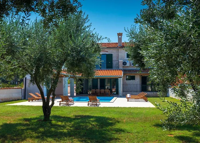 Villa Pomer